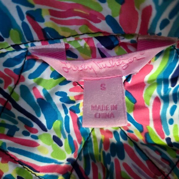 Lilly Pulitzer Navy Puffer Vest with Gold Accents Size Small - Picture 7 of 8